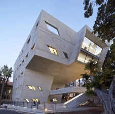 IFI / Zaha Hadid Architects