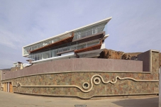 Veronica Beach House / Longhi Architects