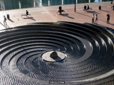 螺旋喷泉池